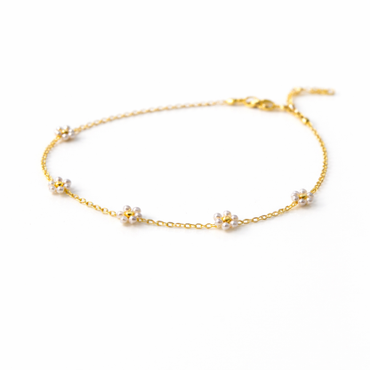 Daisy bracelet 🌼