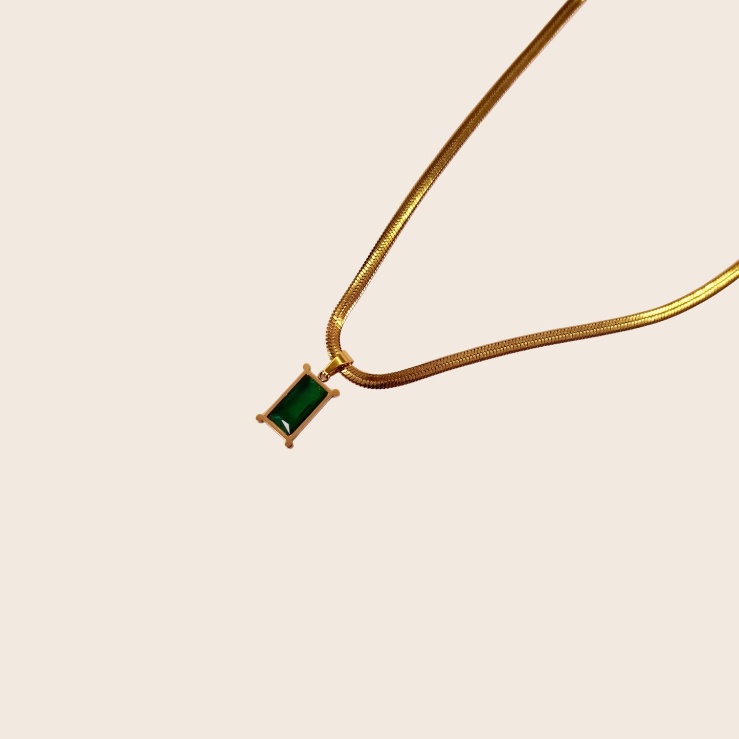 Esmeralda Snake Chain 🟩