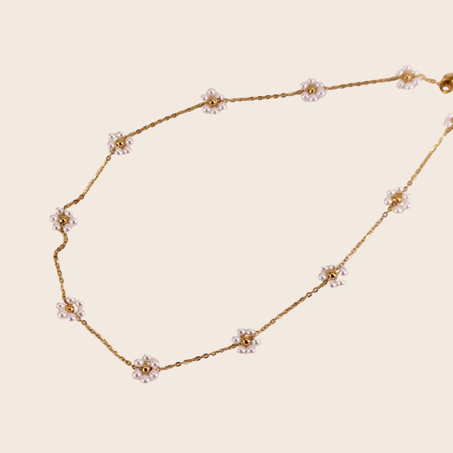 Daisy Necklace ❀