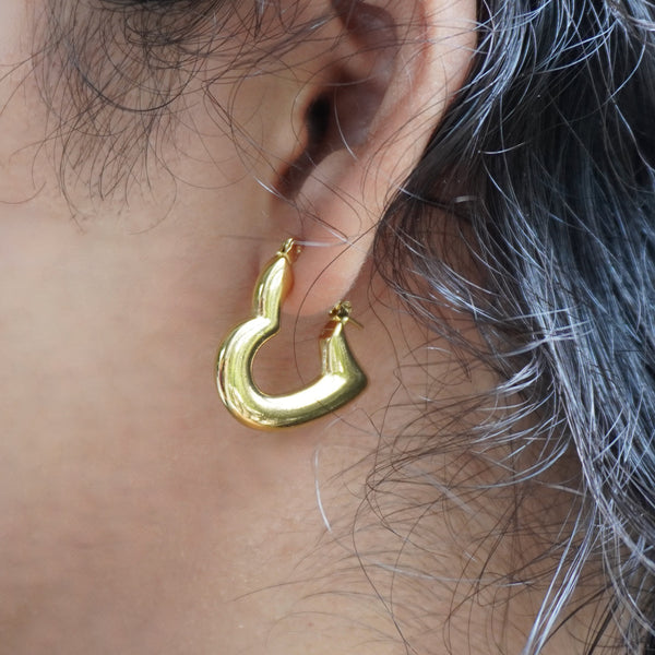 Amora hoops 💖