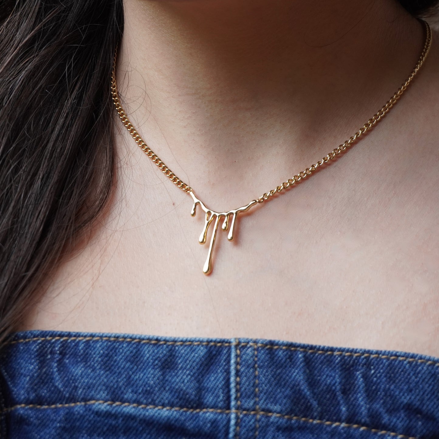 Zoey pendant 🍯