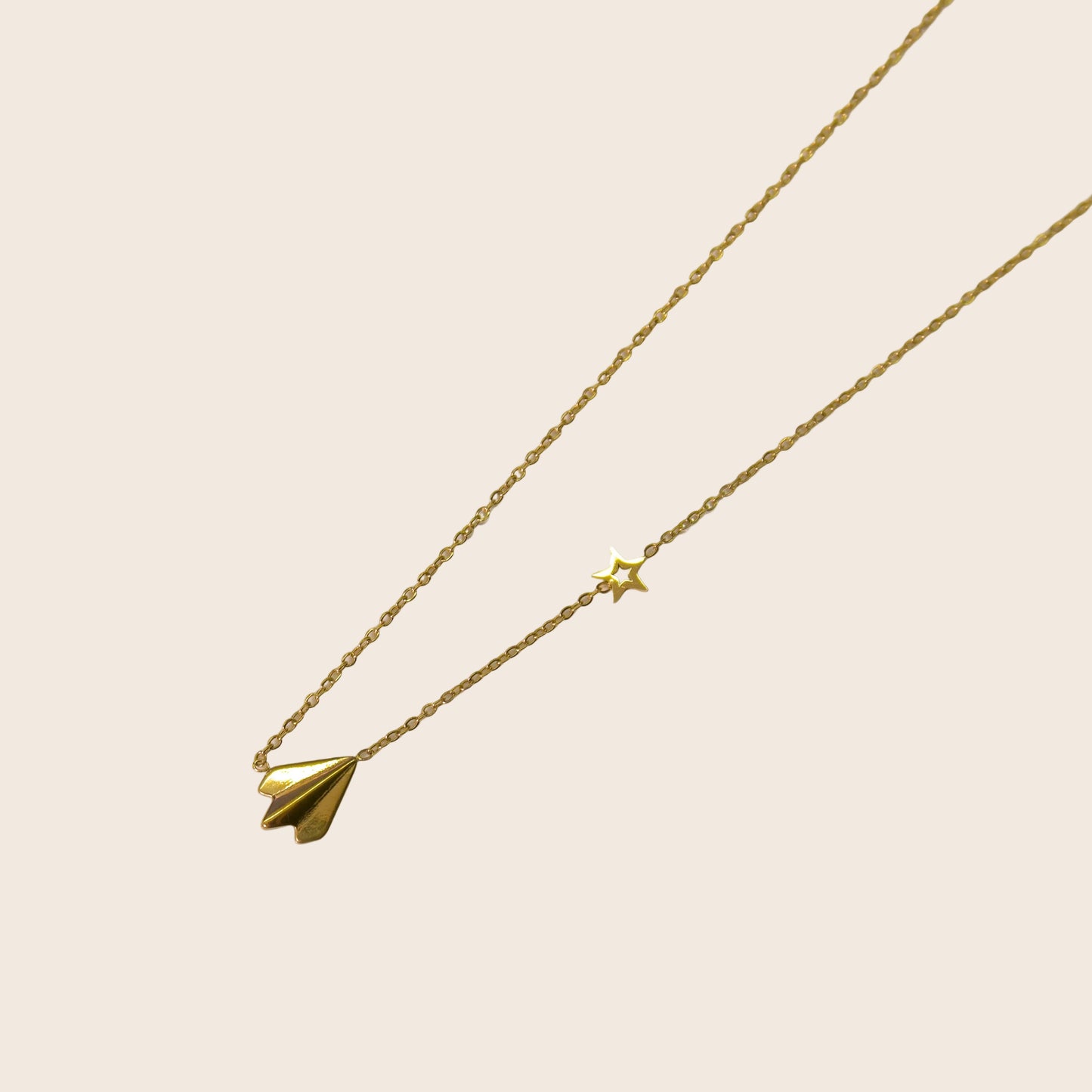 Skye Pendant ✈️⭐