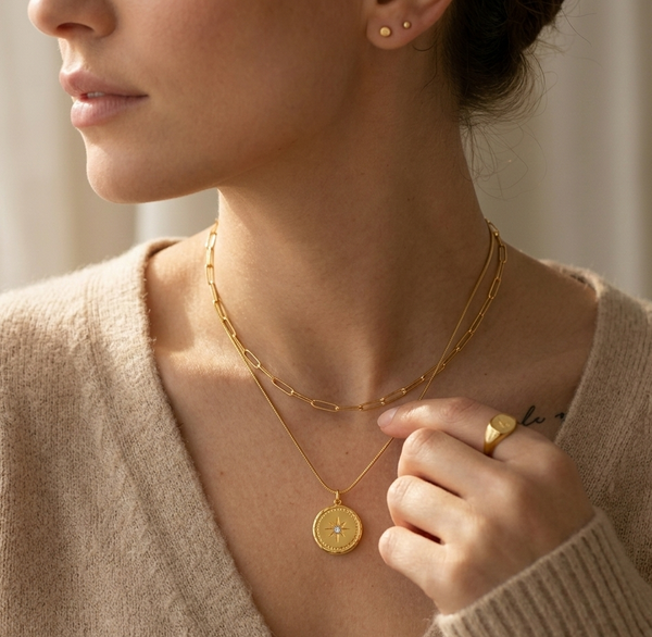 Coin Astrid Pendent ✨